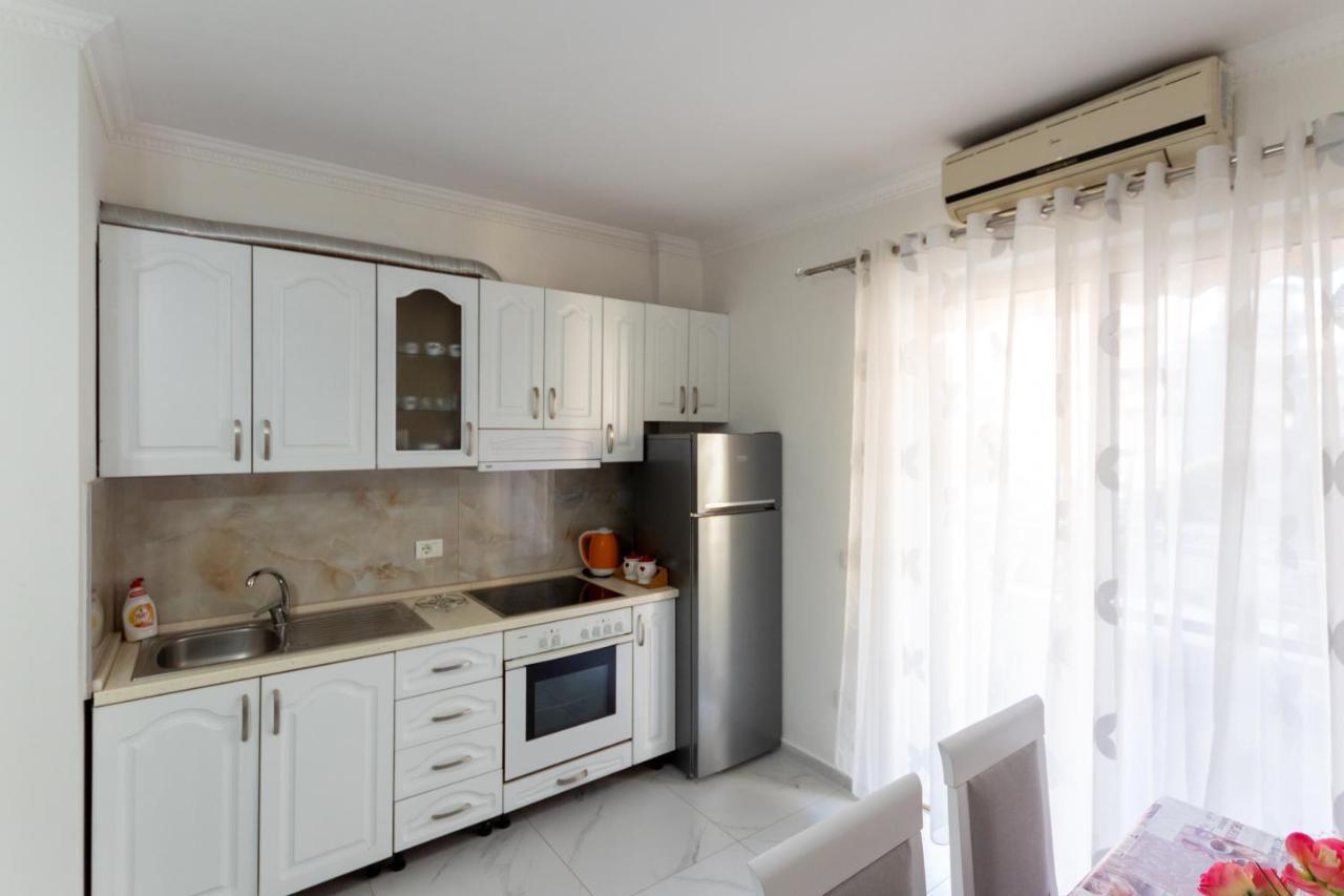 Comfortable Apartment Next To The Beach Durrës Eksteriør bilde