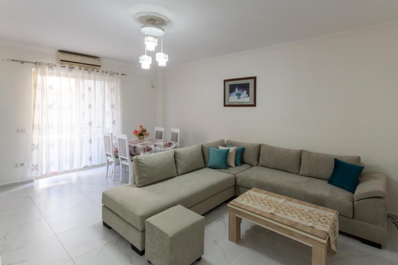 Comfortable Apartment Next To The Beach Durrës Eksteriør bilde